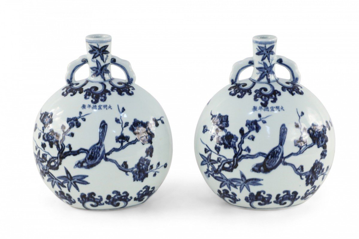 Pair of Chinese Ming Dynasty Style Blue and White Porcelain Moonflask Vases