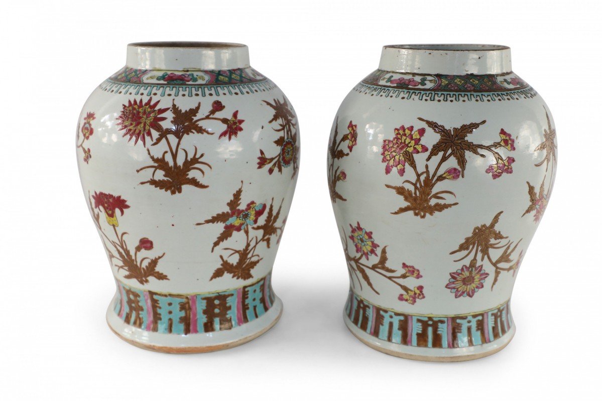 Pair of Chinese White and Maroon Floral Motif Porcelain Vases