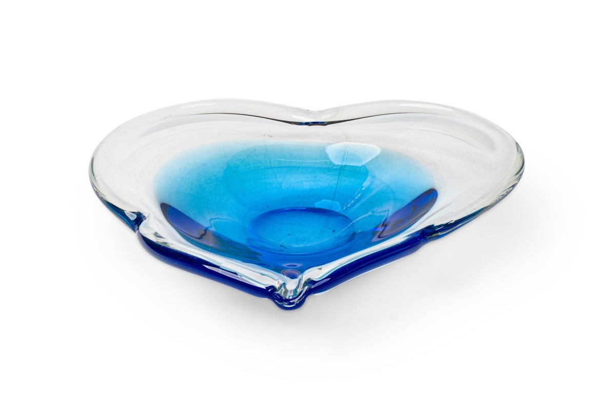 Swedish mid century blue floral art glass ashtray