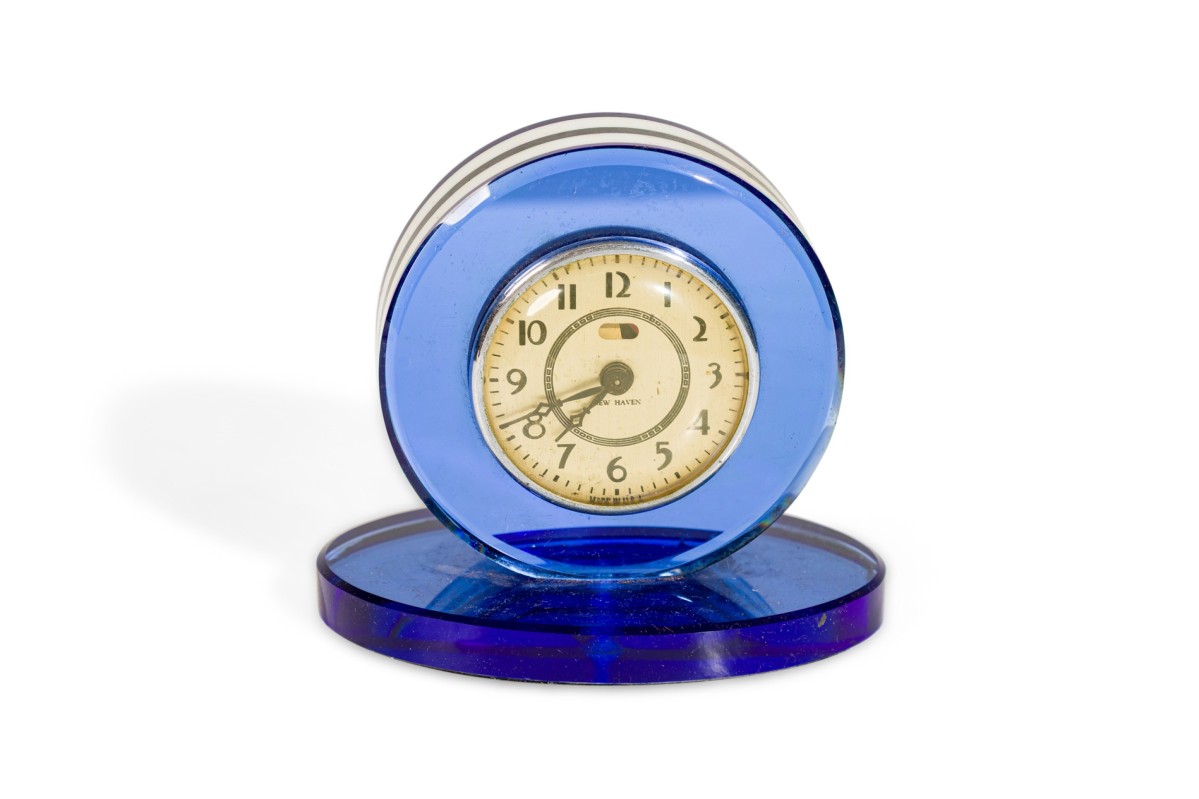 Art deco american blue glass and white stone striped wired table clock
