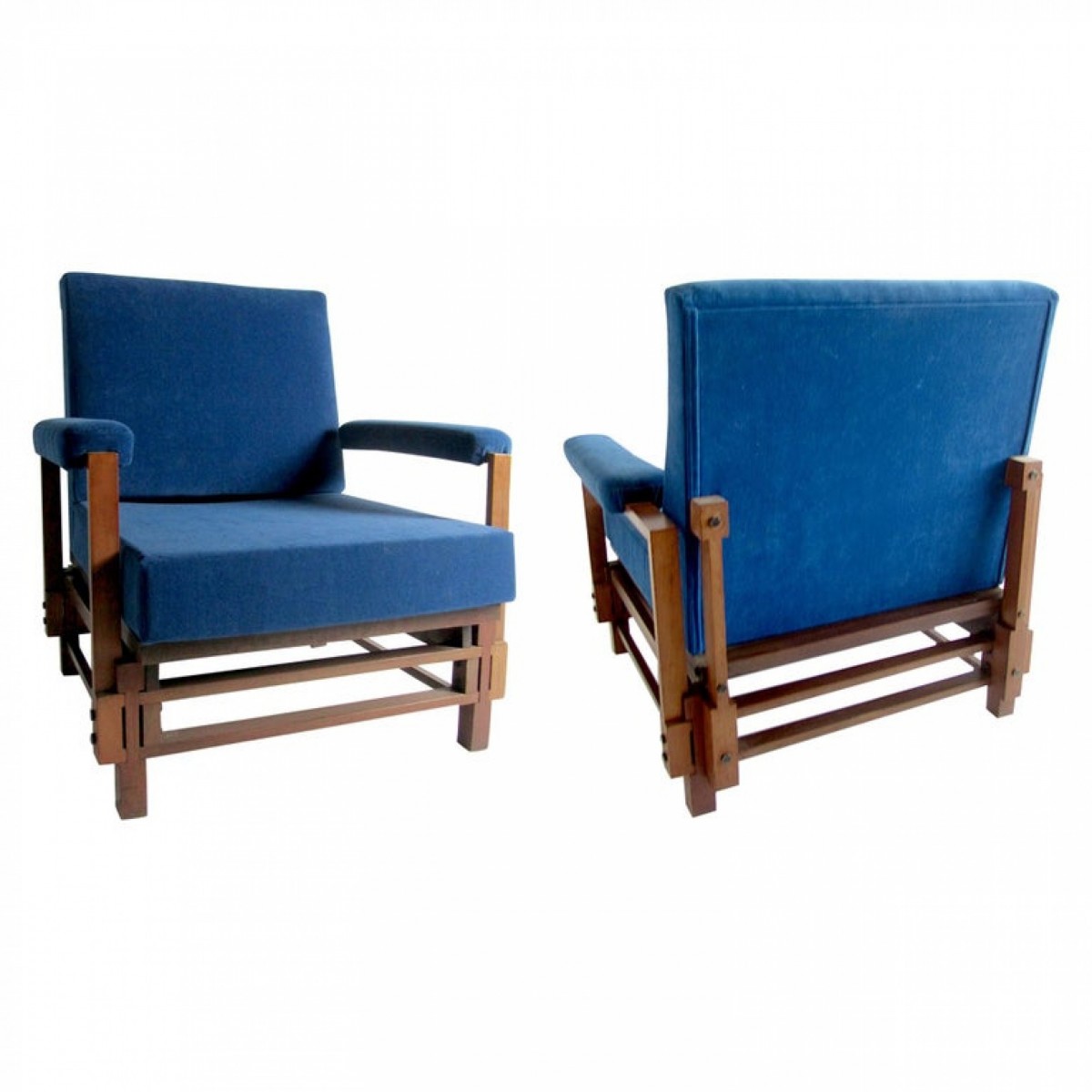 Pair of italian modern walnut armchairs isa attributed to gio ponti