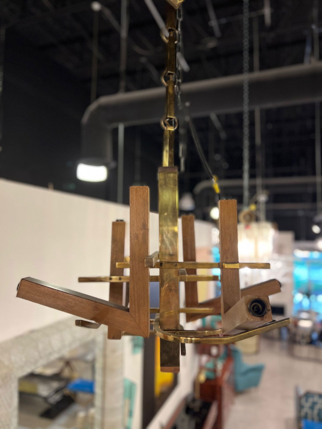 Gaetano sciolari mid century italian modern wood eight light chandeliers