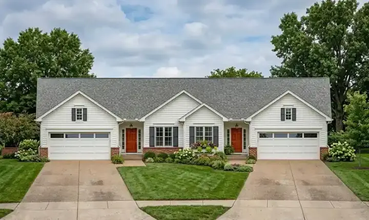 Traditional house plans 10-1354 - front exterior, 2,418 sq ft, 4 bed, 4 bath house plans | Monster House Plans