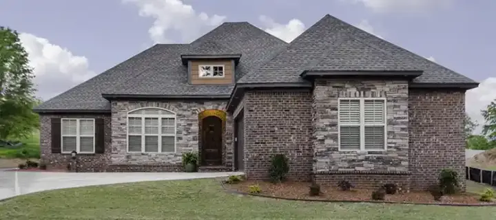 Traditional house plans 103-384 - front exterior, 2,209 sq ft, 3 bed, 2 bath house plans | Monster House Plans