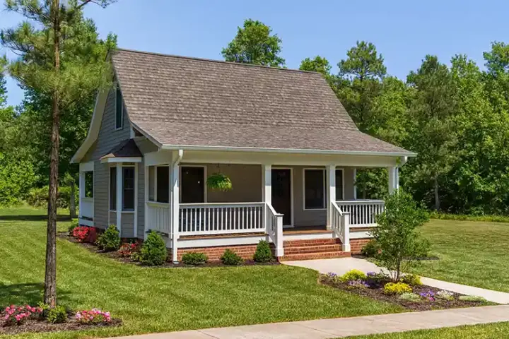 Country house plans 12-683 - front exterior, 975 sq ft, 2 bed, 1 bath house plans | Monster House Plans