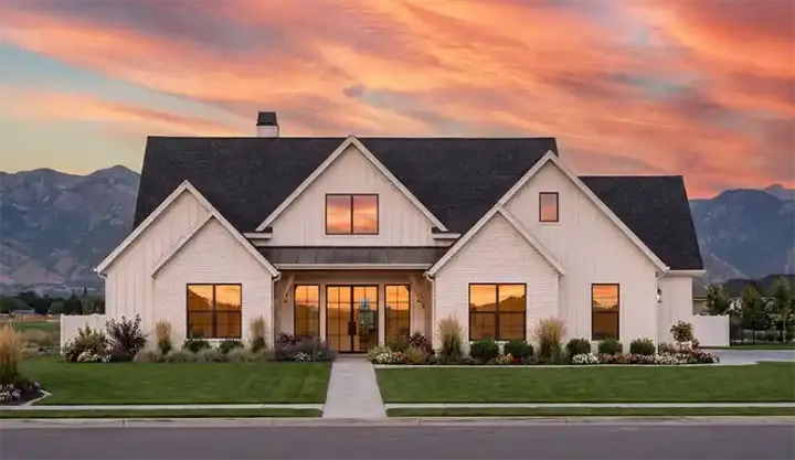 Modern Farmhouse house plans 131-232 - front exterior, 2,318 sq ft, 4 bed, 3 bath house plans | Monster House Plans