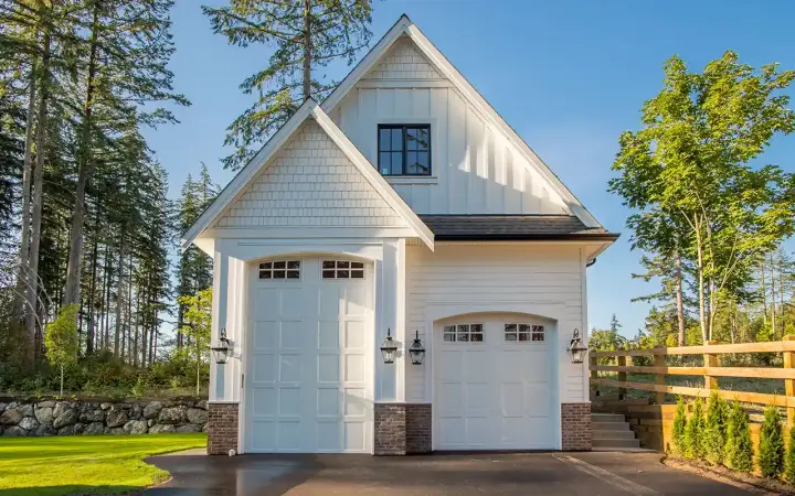 Modern Farmhouse house plans 133-129 - front exterior, 976 sq ft, 2 bed, 1 bath house plans | Monster House Plans