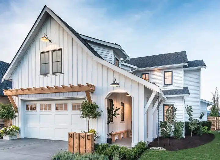 Modern Farmhouse house plans 133-137 - front exterior, 2,678 sq ft, 4 bed, 2 bath house plans | Monster House Plans