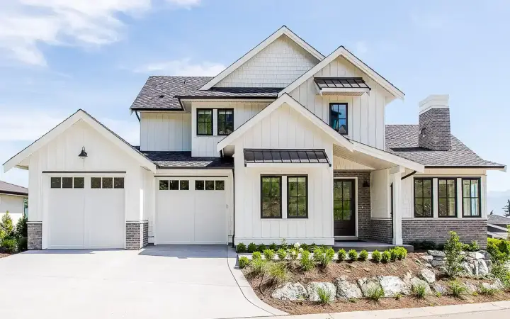 Modern Farmhouse house plans 133-141 - front exterior, 2,542 sq ft, 3 bed, 2 bath house plans | Monster House Plans