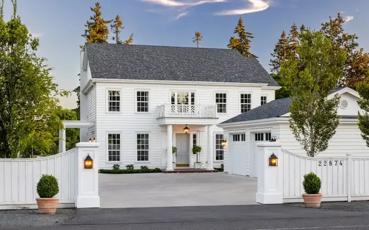 Colonial house plans 133-202 - front exterior, 660 sq ft, 0 bed, 0 bath house plans | Monster House Plans