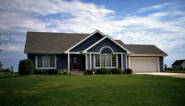 Traditional house plans 15-163 - front exterior, 1,452 sq ft, 3 bed, 2 bath house plans | Monster House Plans