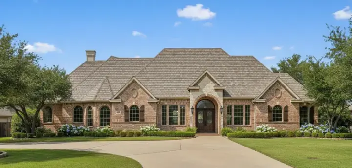 Traditional house plans 19-1010 - front exterior, 2,757 sq ft, 3 bed, 2 bath house plans | Monster House Plans