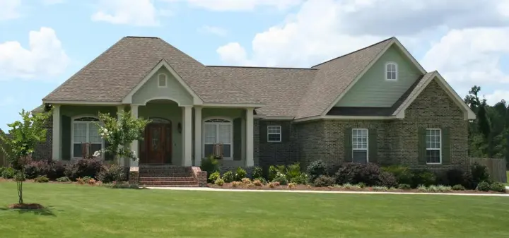 Traditional house plans 2-313 - front exterior, 2,067 sq ft, 3 bed, 2 bath house plans | Monster House Plans