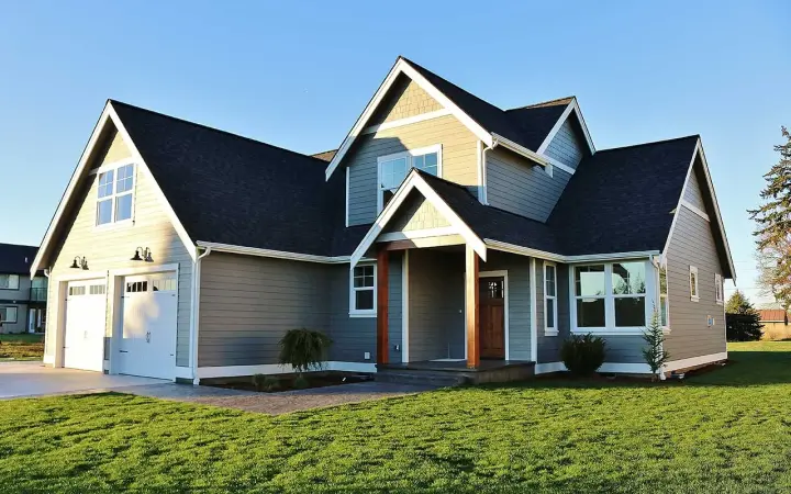 Craftsman house plans 20-138 - front exterior, 2,004 sq ft, 3 bed, 2 bath house plans | Monster House Plans