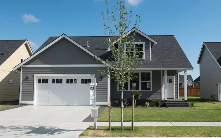 Craftsman house plans 20-149 - front exterior, 2,435 sq ft, 4 bed, 3 bath house plans | Monster House Plans