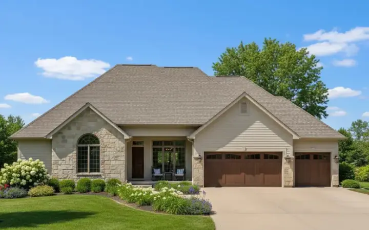 Traditional house plans 21-193 - front exterior, 3,982 sq ft, 4 bed, 3 bath house plans | Monster House Plans