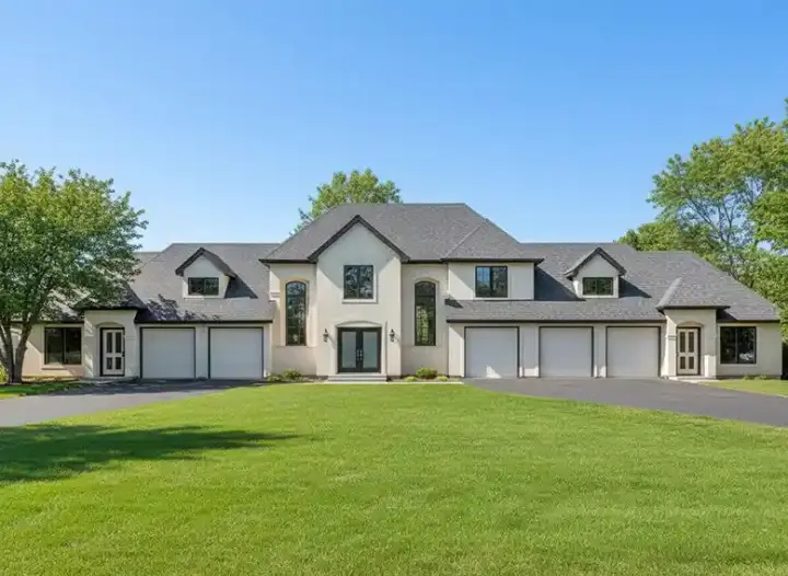 Traditional house plans 21-259 - front exterior, 5,081 sq ft, 10 bed, 8 bath house plans | Monster House Plans