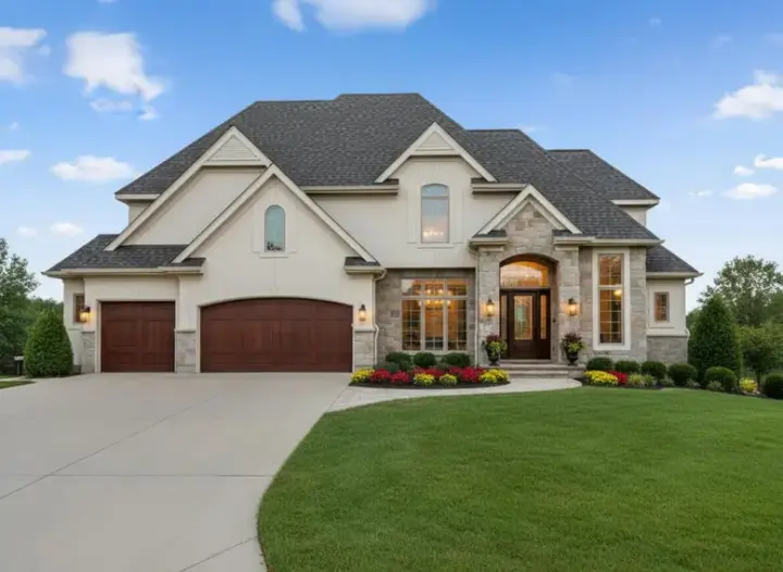 Traditional house plans 21-583 - front exterior, 5,325 sq ft, 5 bed, 4 bath house plans | Monster House Plans