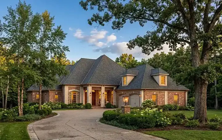 Traditional house plans 30-332 - front exterior, 2,954 sq ft, 4 bed, 3 bath house plans | Monster House Plans