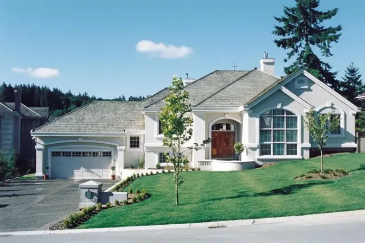 Sunbelt house plans 35-415 - front exterior, 2,572 sq ft, 3 bed, 2 bath house plans | Monster House Plans
