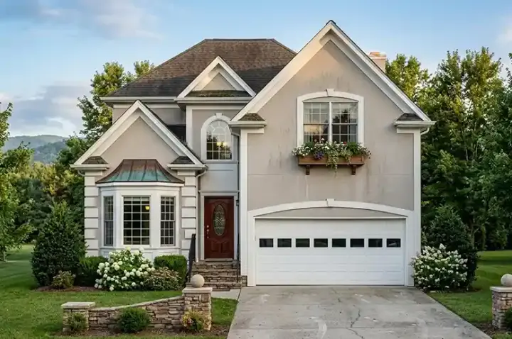 Mediterranean house plans 4-166 - front exterior, 2,087 sq ft, 3 bed, 2 bath house plans | Monster House Plans