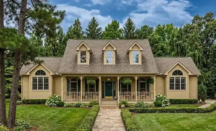 Country house plans 43-183 - front exterior, 2,274 sq ft, 4 bed, 2 bath house plans | Monster House Plans