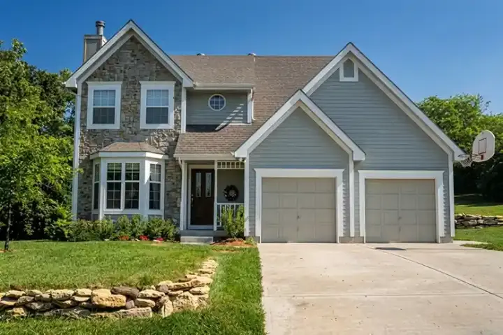 Traditional house plans 46-271 - front exterior, 1,787 sq ft, 3 bed, 2 bath house plans | Monster House Plans
