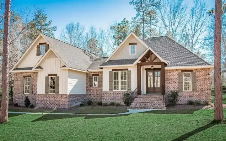 Southern house plans 50-278 - front exterior, 2,239 sq ft, 3 bed, 2 bath house plans | Monster House Plans