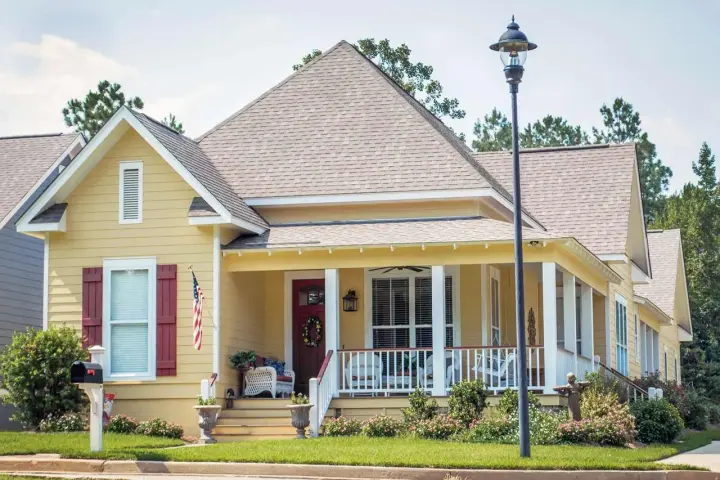 Country house plans 50-319 - front exterior, 1,825 sq ft, 3 bed, 2 bath house plans | Monster House Plans