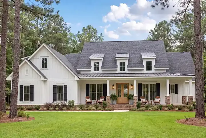 Modern Farmhouse house plans 50-390 - front exterior, 2,570 sq ft, 3 bed, 2 bath house plans | Monster House Plans