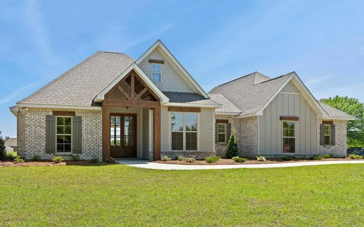 Country house plans 50-470 - front exterior, 1,998 sq ft, 4 bed, 2 bath house plans | Monster House Plans