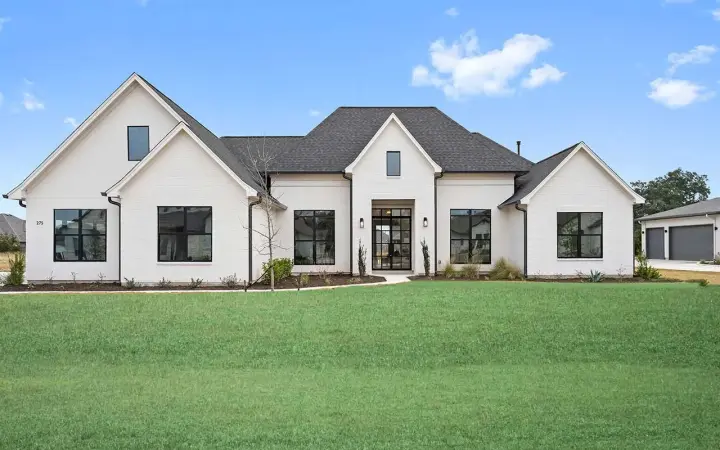 Acadian house plans 50-479 - front exterior, 3,152 sq ft, 5 bed, 3 bath house plans | Monster House Plans