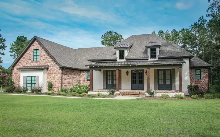 Acadian house plans 50-490 - front exterior, 3,106 sq ft, 4 bed, 3 bath house plans | Monster House Plans