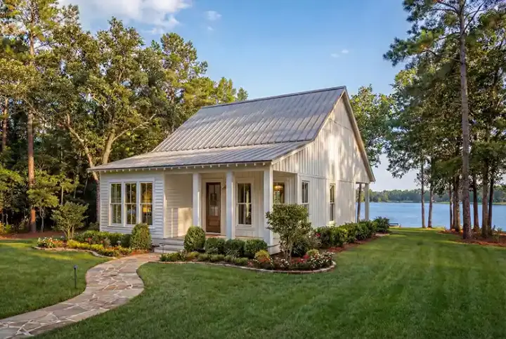 Country house plans 50-513 - front exterior, 1,295 sq ft, 3 bed, 2 bath house plans | Monster House Plans