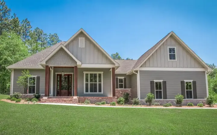Craftsman house plans 50-567 - front exterior, 2,086 sq ft, 3 bed, 2 bath house plans | Monster House Plans