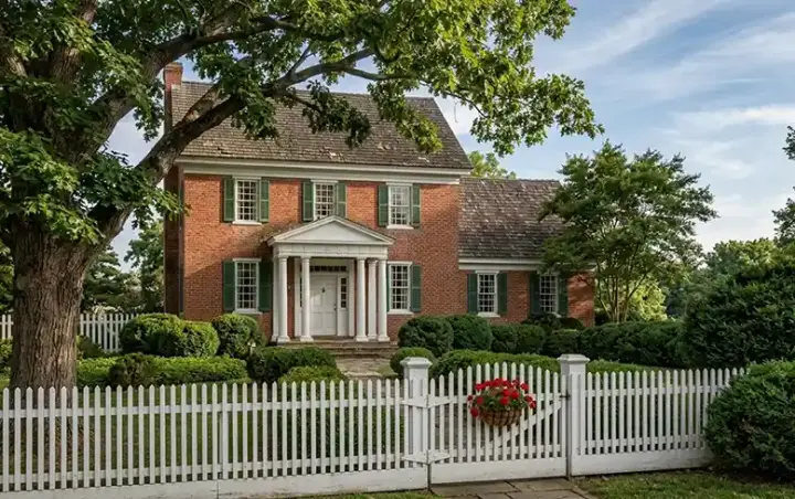 Southern Colonial house plans 57-397 - front exterior, 2,809 sq ft, 4 bed, 2 bath house plans | Monster House Plans