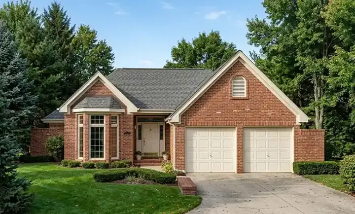 Traditional house plans 58-278 - front exterior, 1,529 sq ft, 2 bed, 2 bath house plans | Monster House Plans
