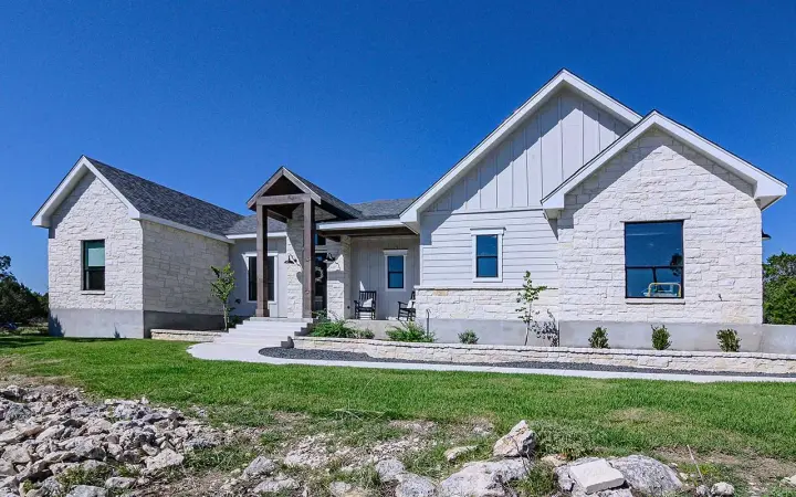 Modern house plans 59-160 - front exterior, 2,408 sq ft, 3 bed, 3 bath house plans | Monster House Plans