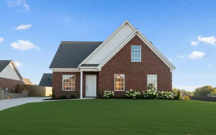 Traditional house plans 6-1315 - front exterior, 1,986 sq ft, 3 bed, 2 bath house plans | Monster House Plans