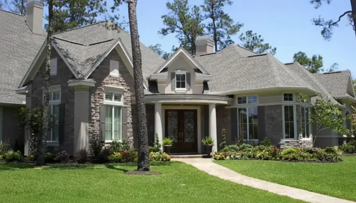 Traditional house plans 62-256 - front exterior, 3,900 sq ft, 4 bed, 3 bath house plans | Monster House Plans