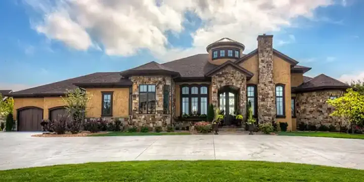 Ranch house plans 7-1351 - front exterior, 9,303 sq ft, 5 bed, 4 bath house plans | Monster House Plans