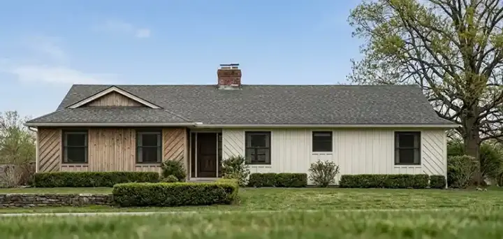 Ranch house plans 71-122 - front exterior, 1,360 sq ft, 3 bed, 2 bath house plans | Monster House Plans
