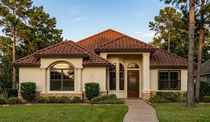 Sunbelt house plans 71-172 - front exterior, 1,608 sq ft, 3 bed, 2 bath house plans | Monster House Plans