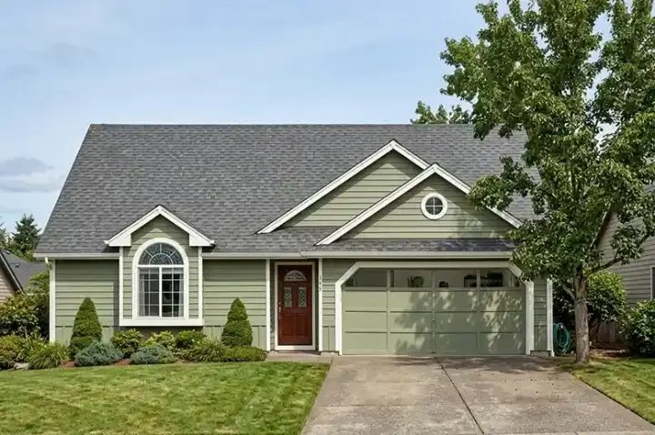 Traditional house plans 71-220 - front exterior, 1,842 sq ft, 3 bed, 2 bath house plans | Monster House Plans