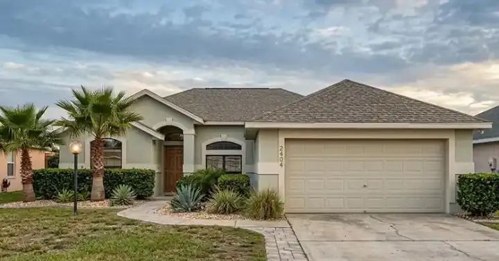 Florida house plans 71-508 - front exterior, 1,400 sq ft, 3 bed, 2 bath house plans | Monster House Plans