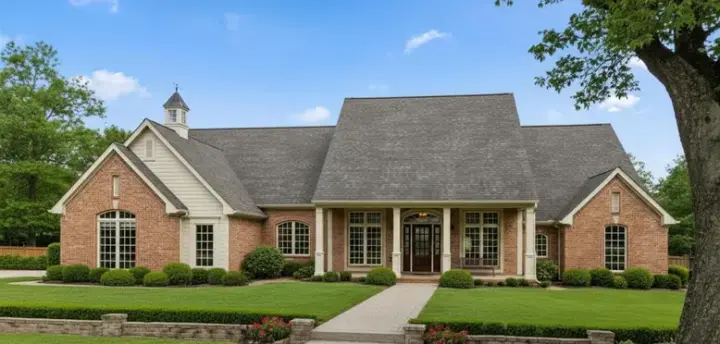 Country house plans 8-569 - front exterior, 3,931 sq ft, 4 bed, 3 bath house plans | Monster House Plans