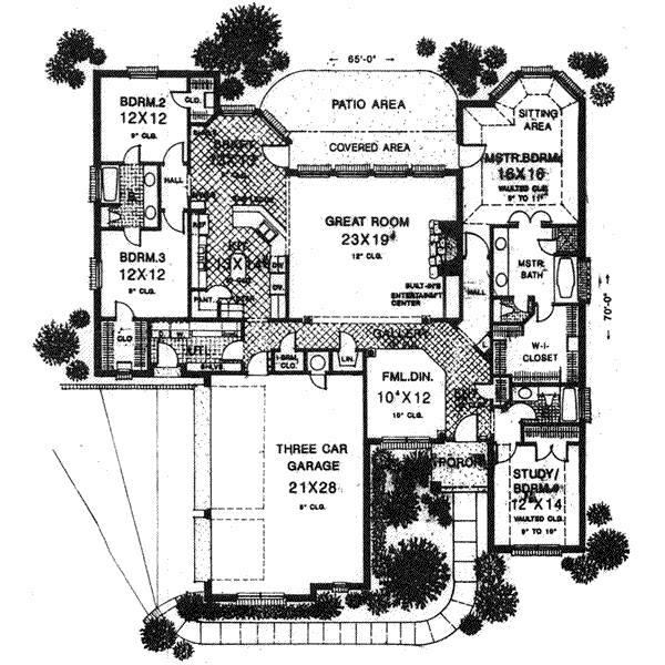 Main Floor Plan: 8-663