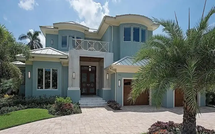 Florida house plans 82-164 - front exterior, 4,870 sq ft, 4 bed, 5 bath house plans | Monster House Plans