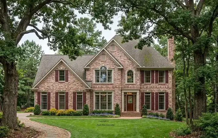 Traditional house plans 85-559 - front exterior, 2,448 sq ft, 4 bed, 3 bath house plans | Monster House Plans