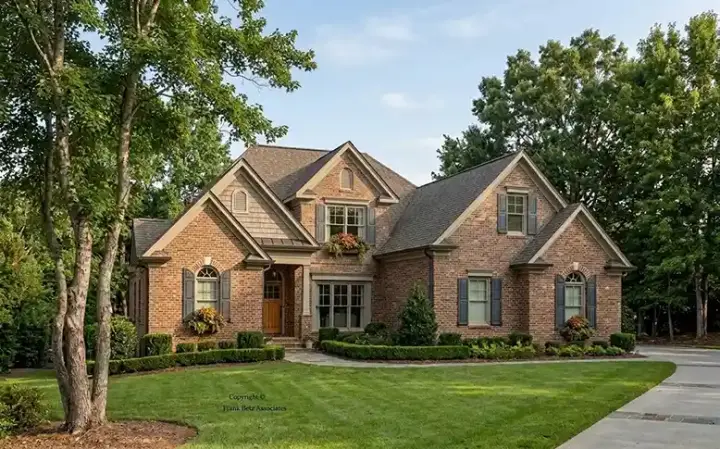 Traditional house plans 85-622 - front exterior, 2,193 sq ft, 4 bed, 3 bath house plans | Monster House Plans